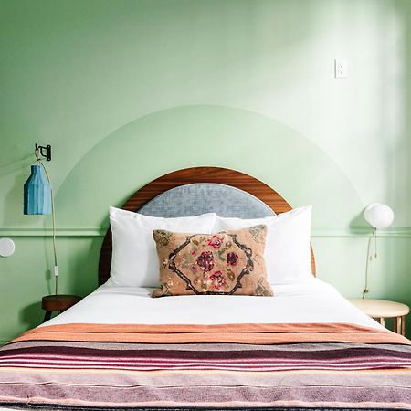 Hotel The Frenchmen New Orleans By Kasa Esterno foto
